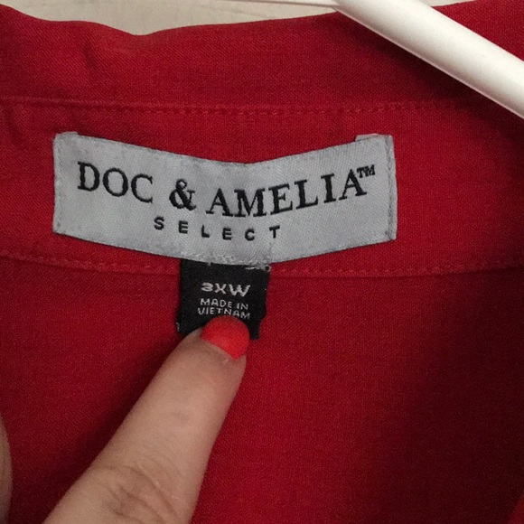 Red button down - Picture 4 of 5